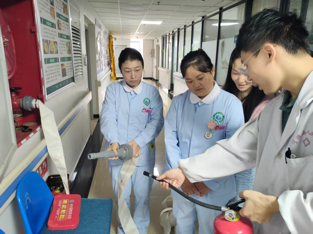 宁远县人民医院：临床科室消防演练保安全