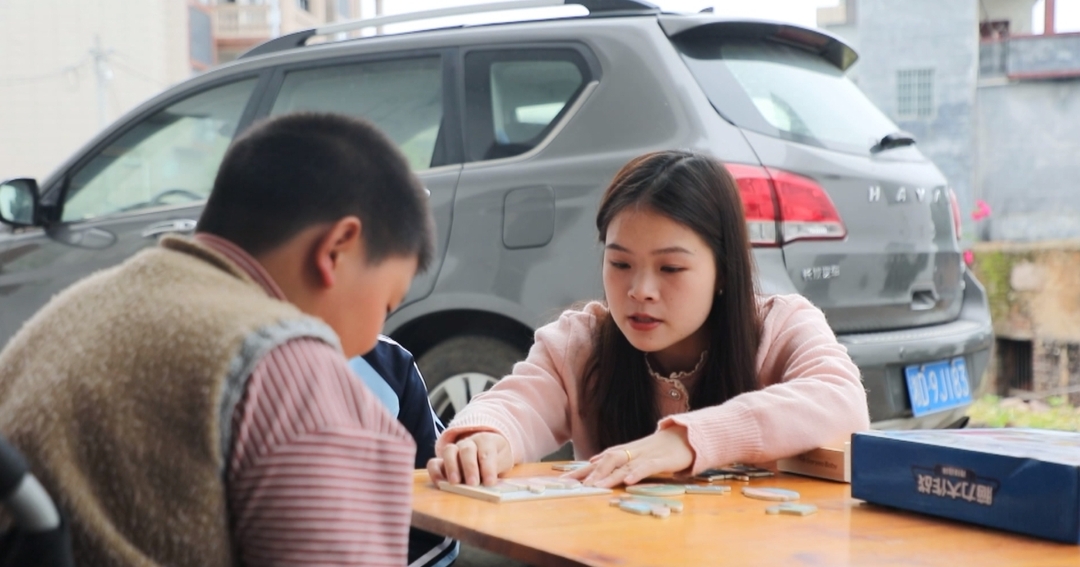 寧遠(yuǎn)：送教上門(mén) 不讓一個(gè)特殊孩子掉隊(duì)