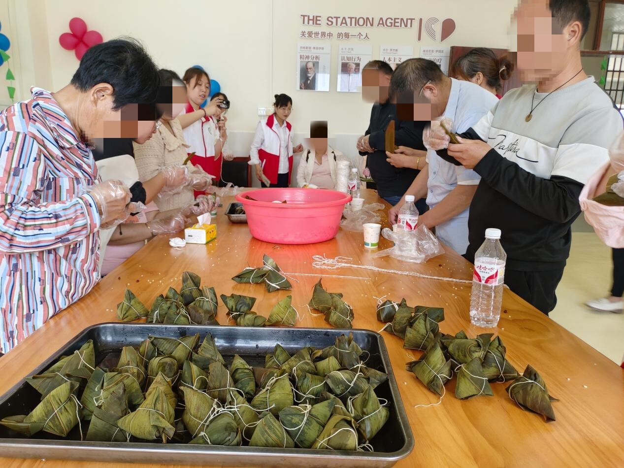 宁远：粽香传情 康复暖心