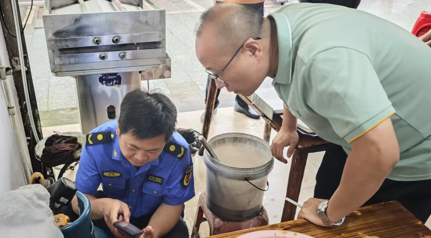宁远县文庙街道开展餐饮行业安全整治