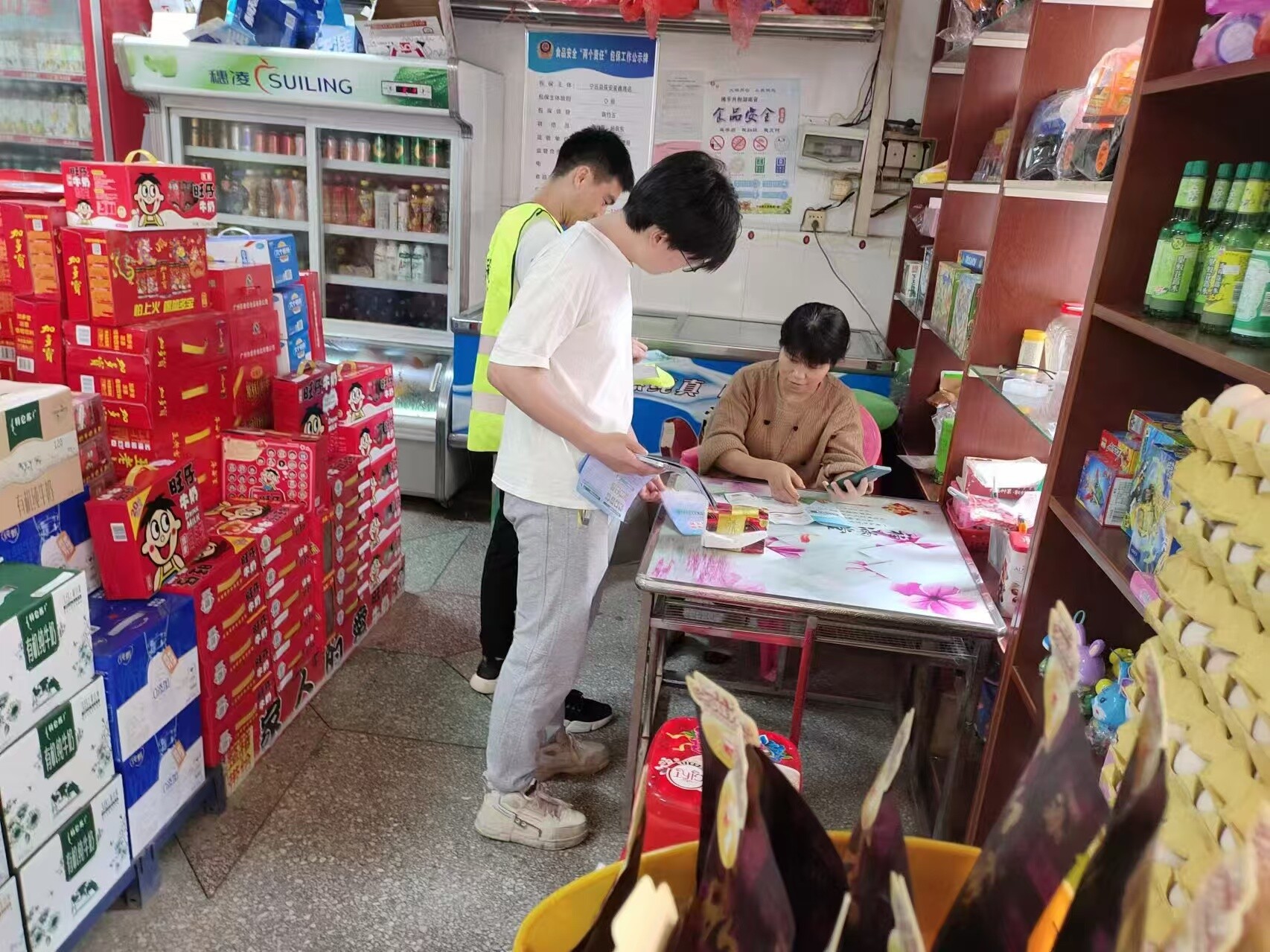 宁远保安镇：筑牢道交“防护墙”