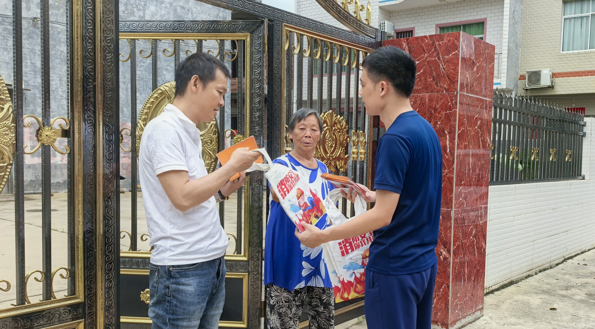 宁远：消防宣传进农村