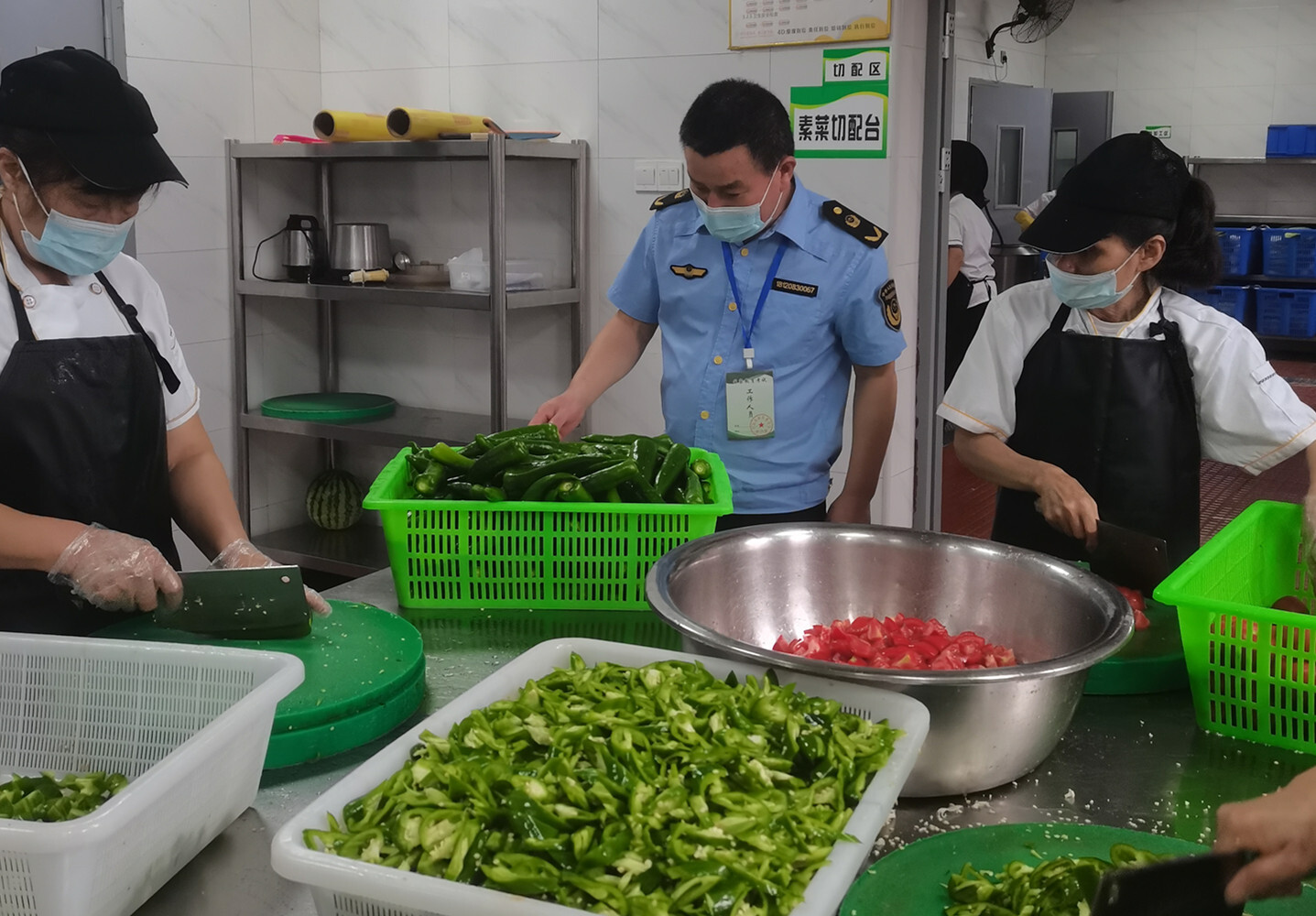 寧遠(yuǎn)市監(jiān)局：筑牢“三考”食品安全防線
