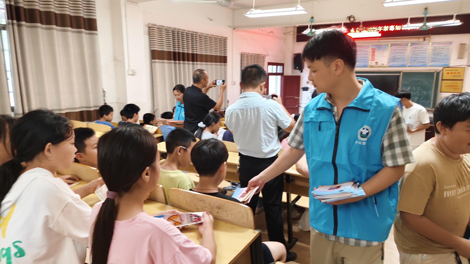 【全民禁毒宣傳】寧遠(yuǎn)水市鎮(zhèn)：開展青少年法制宣傳教育