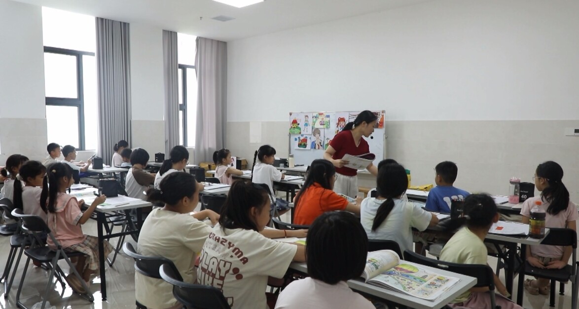 寧遠：公益培訓點亮學生多彩暑假