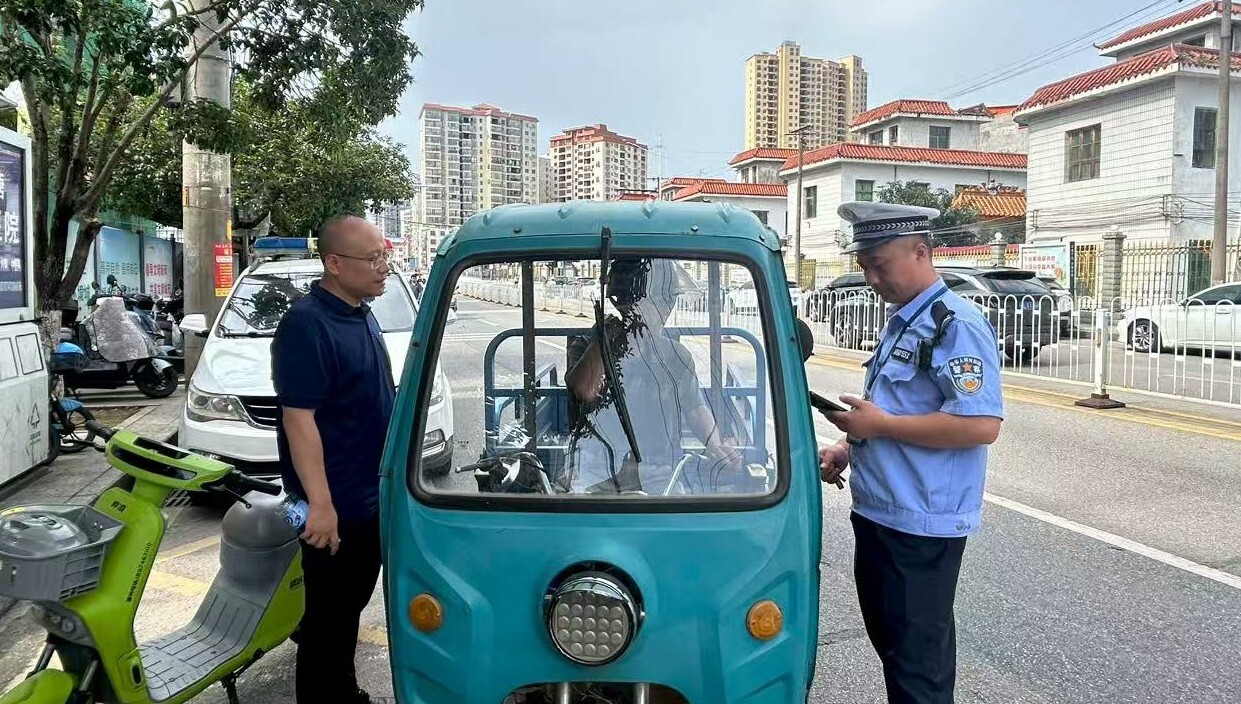 寧遠文廟街道開展道路交通安全整治行動