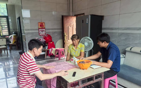寧遠(yuǎn)縣應(yīng)急管理局：開展入戶禁毒反詐宣傳