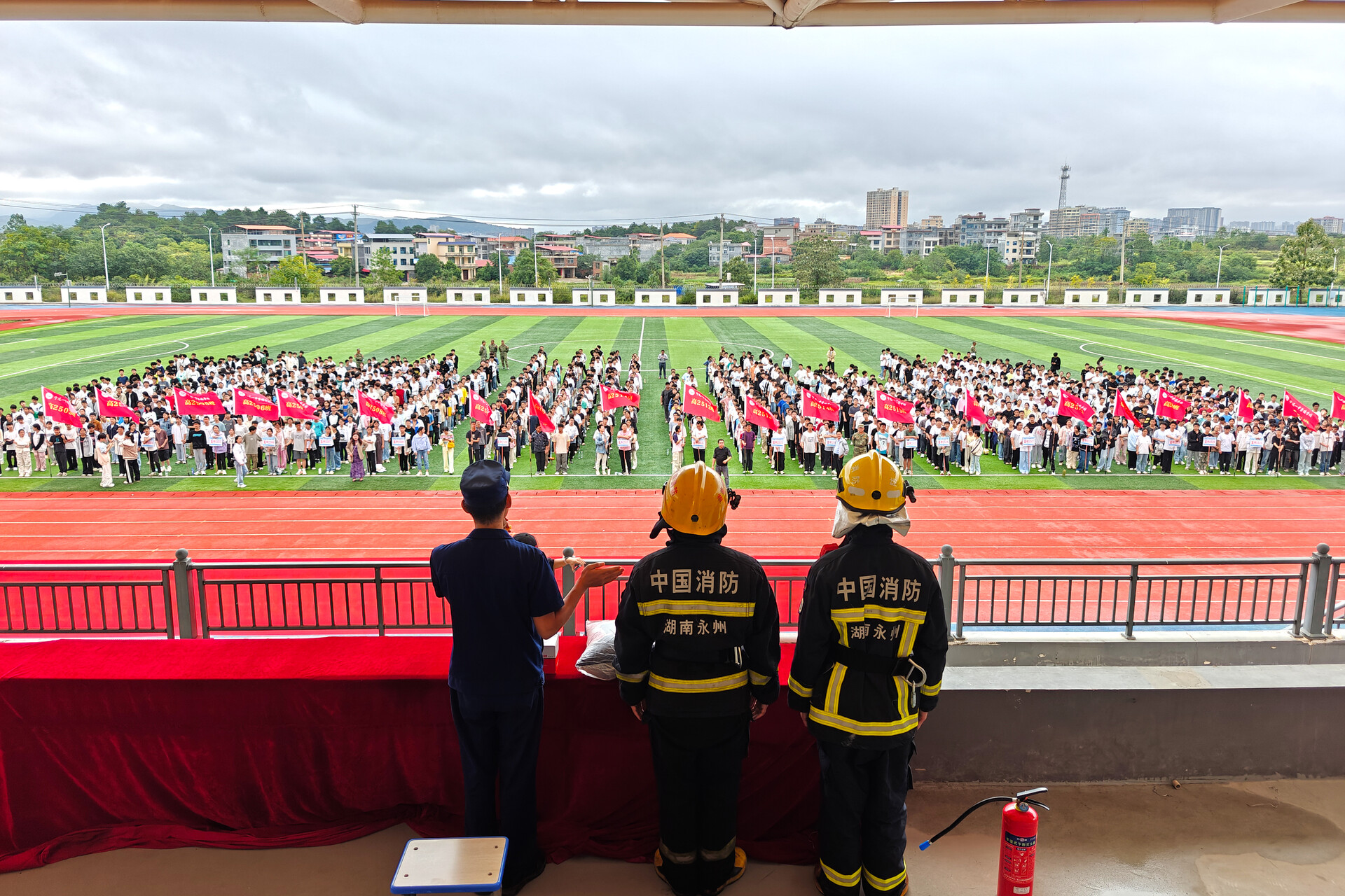 宁远消防：高一新生上好国庆、中秋节前消防安全课