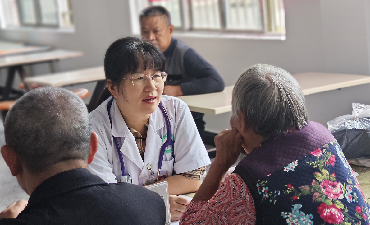 宁远县中医医院：共体携手送医下基层