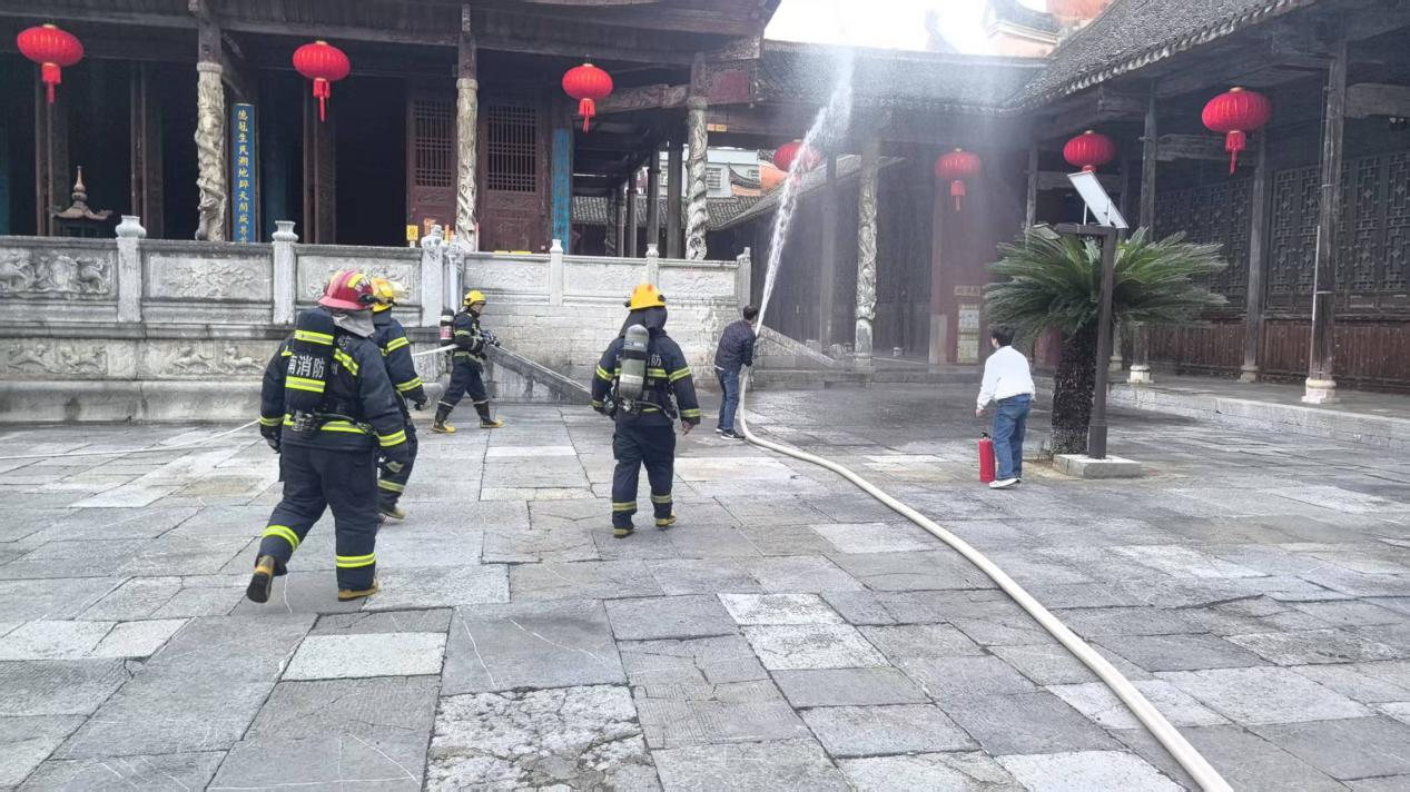 宁远文庙消防演练全程 “实战化”