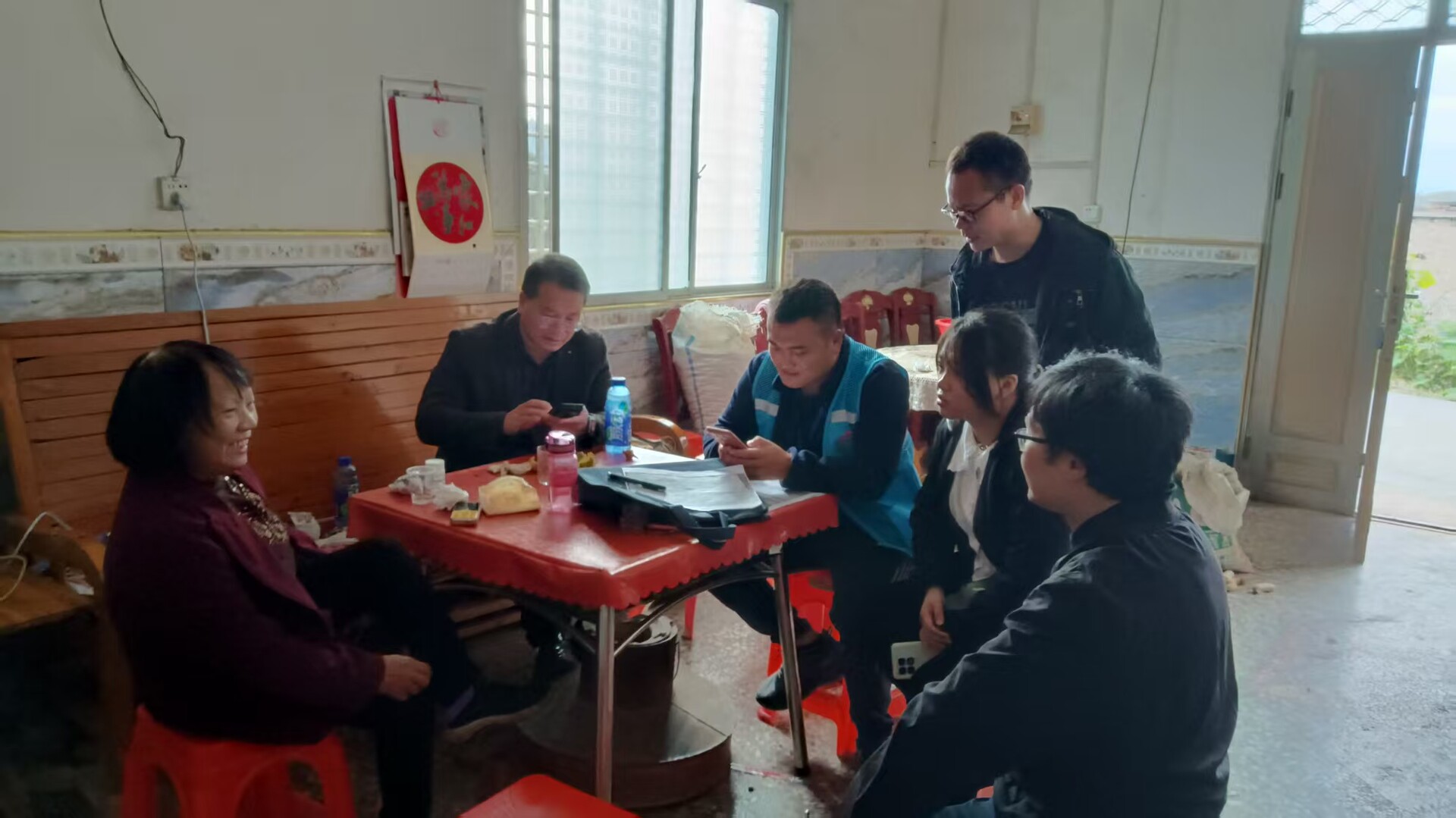 宁远保安镇：“白+黑”奋战人口抽样调查 高效完成登记任务