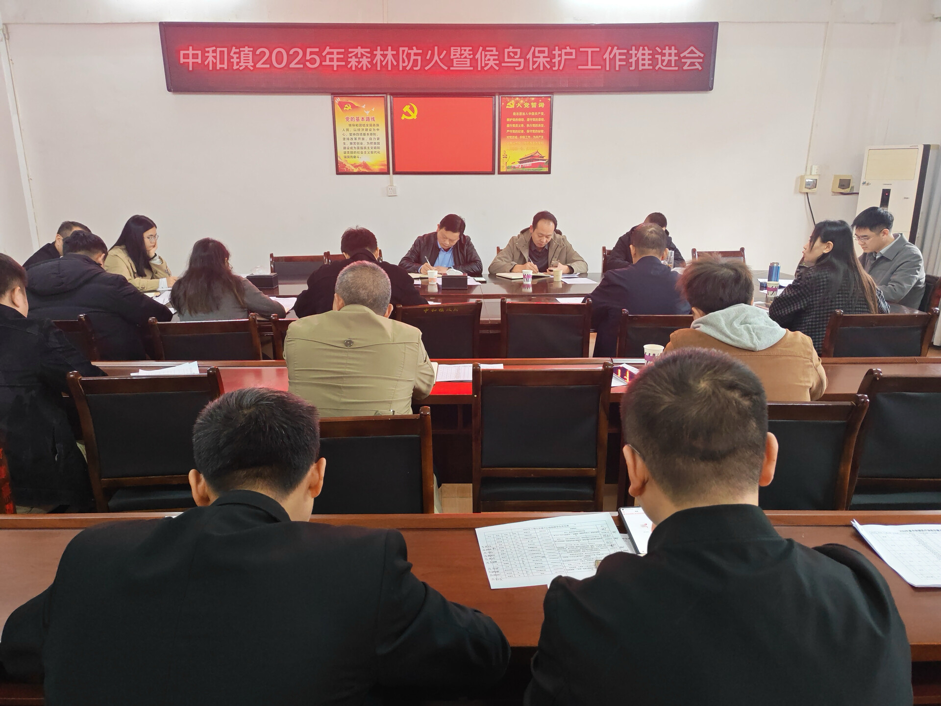 宁远县中和镇：防火护鸟齐发力  筑牢安全双屏障