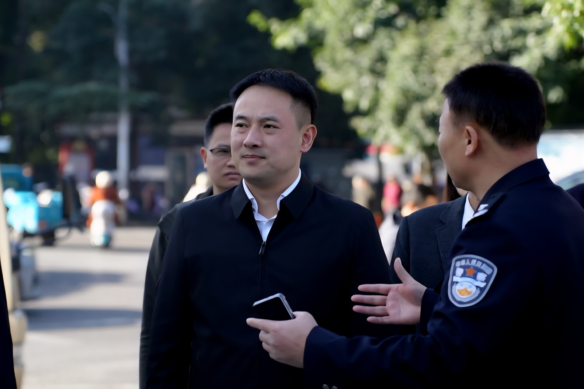 林亮亮调研公安工作