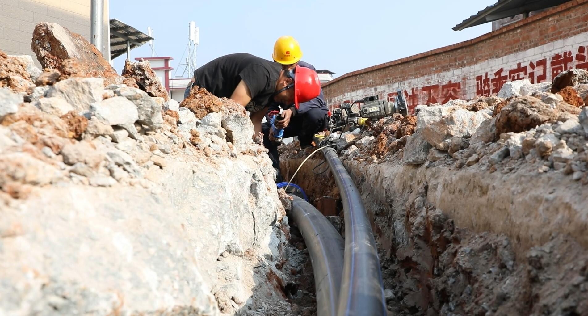 宁远：双轮驱动筑牢农村饮水安全线