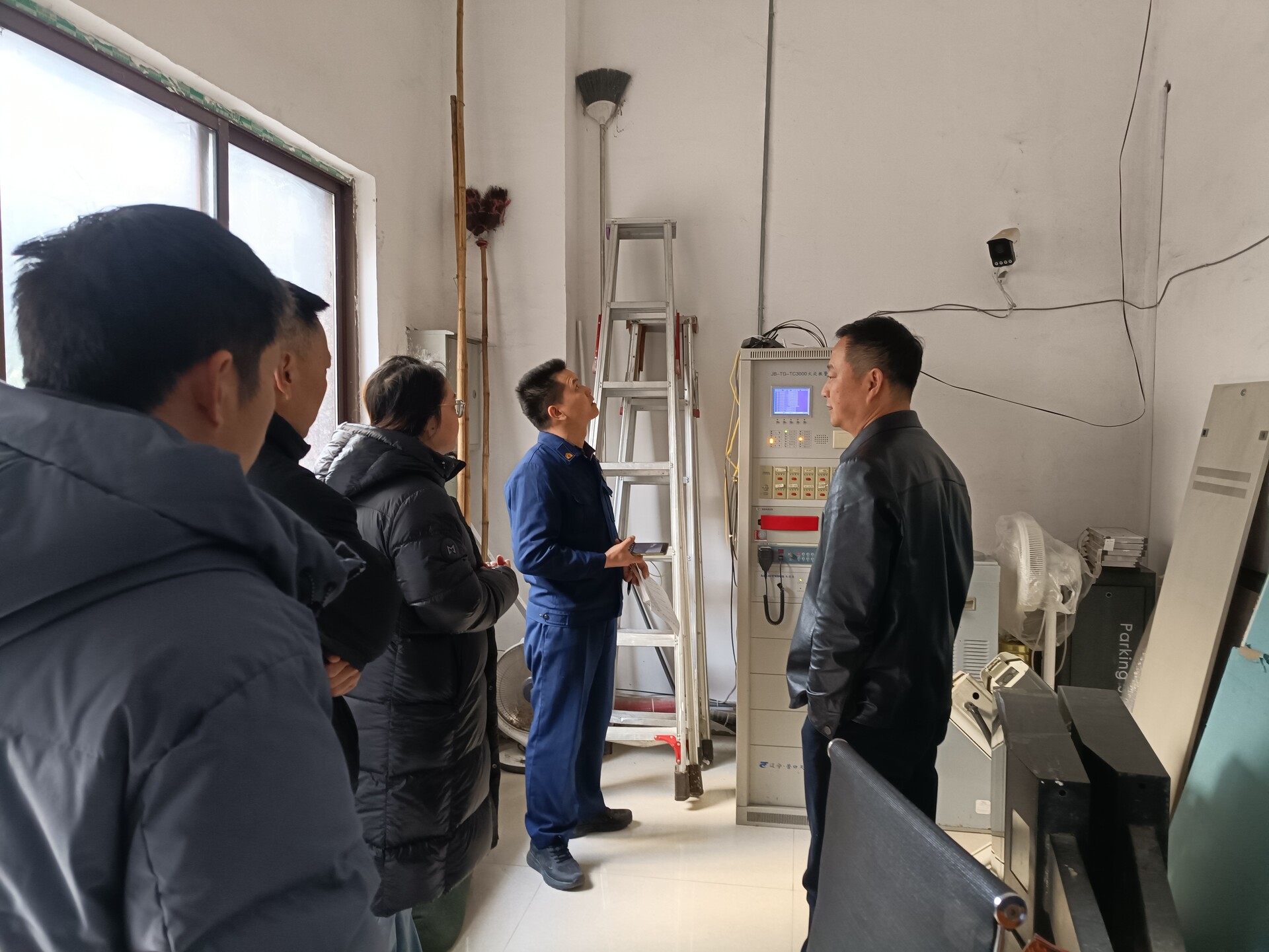 宁远县东溪街道：开展高层建筑消防安全“体检”