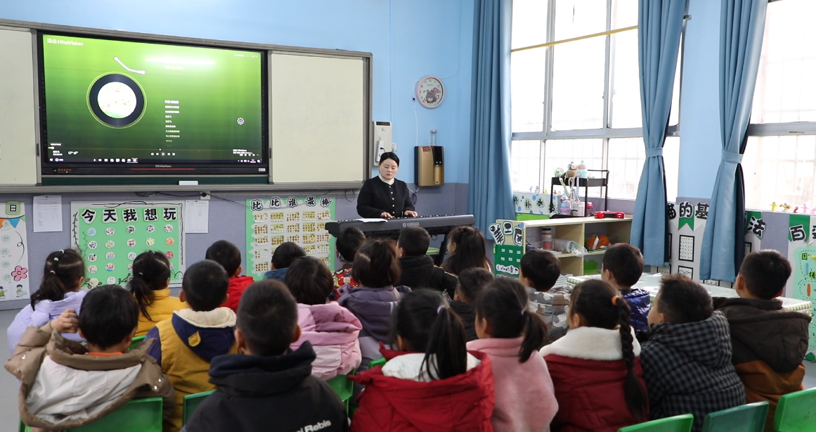 宁远：趣味课堂启心智 体能循环促成长