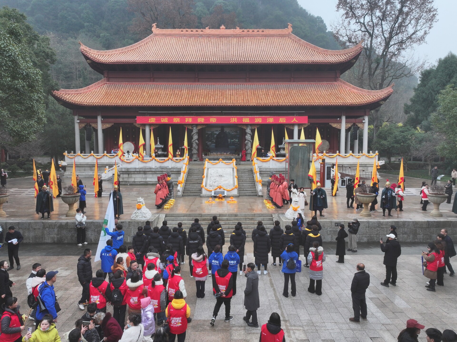 泰安和哈尔滨足球队走进宁远赴一场非遗之约