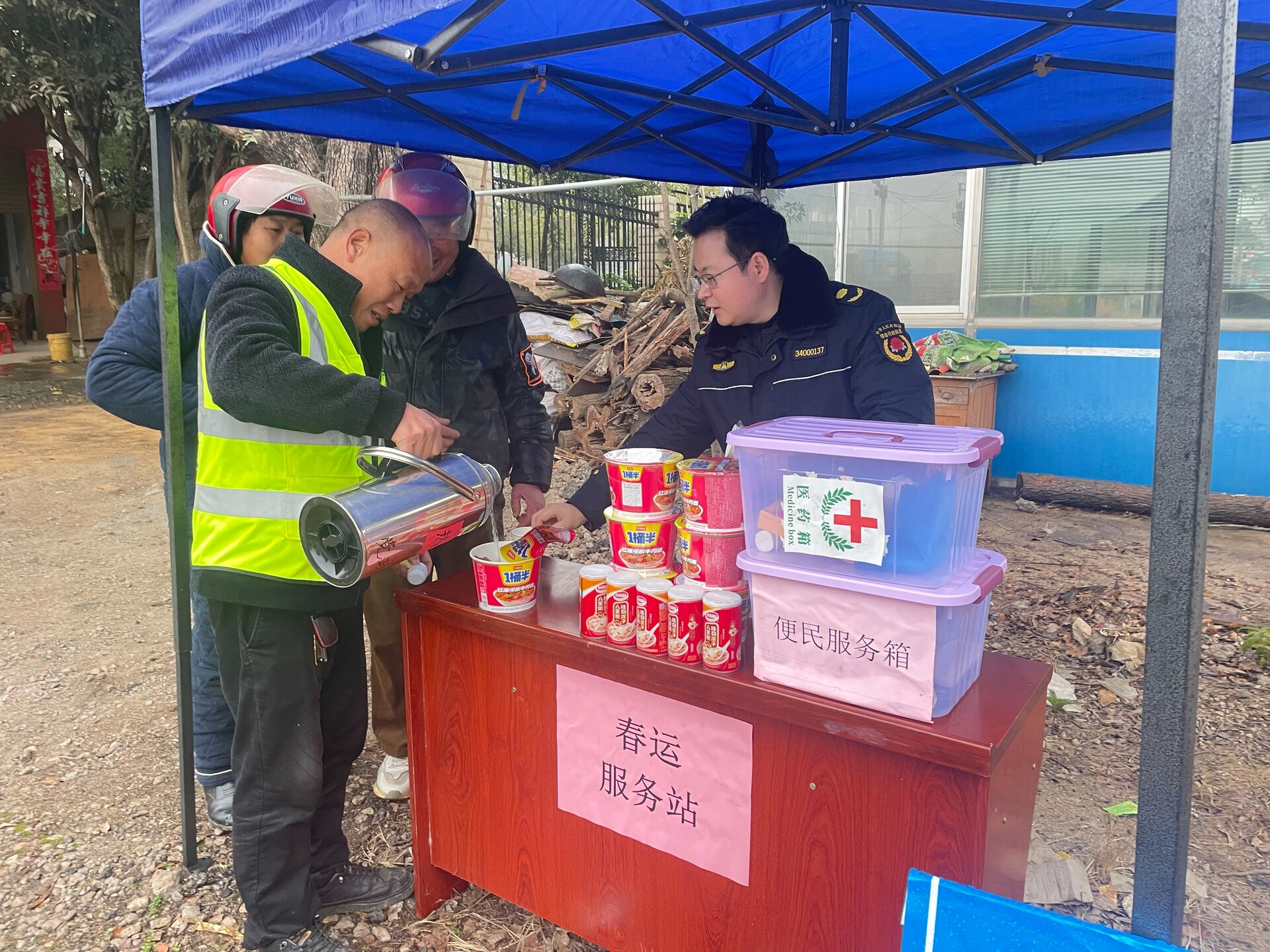 宁远县冷水镇：以“小站点”传递“大温暖”