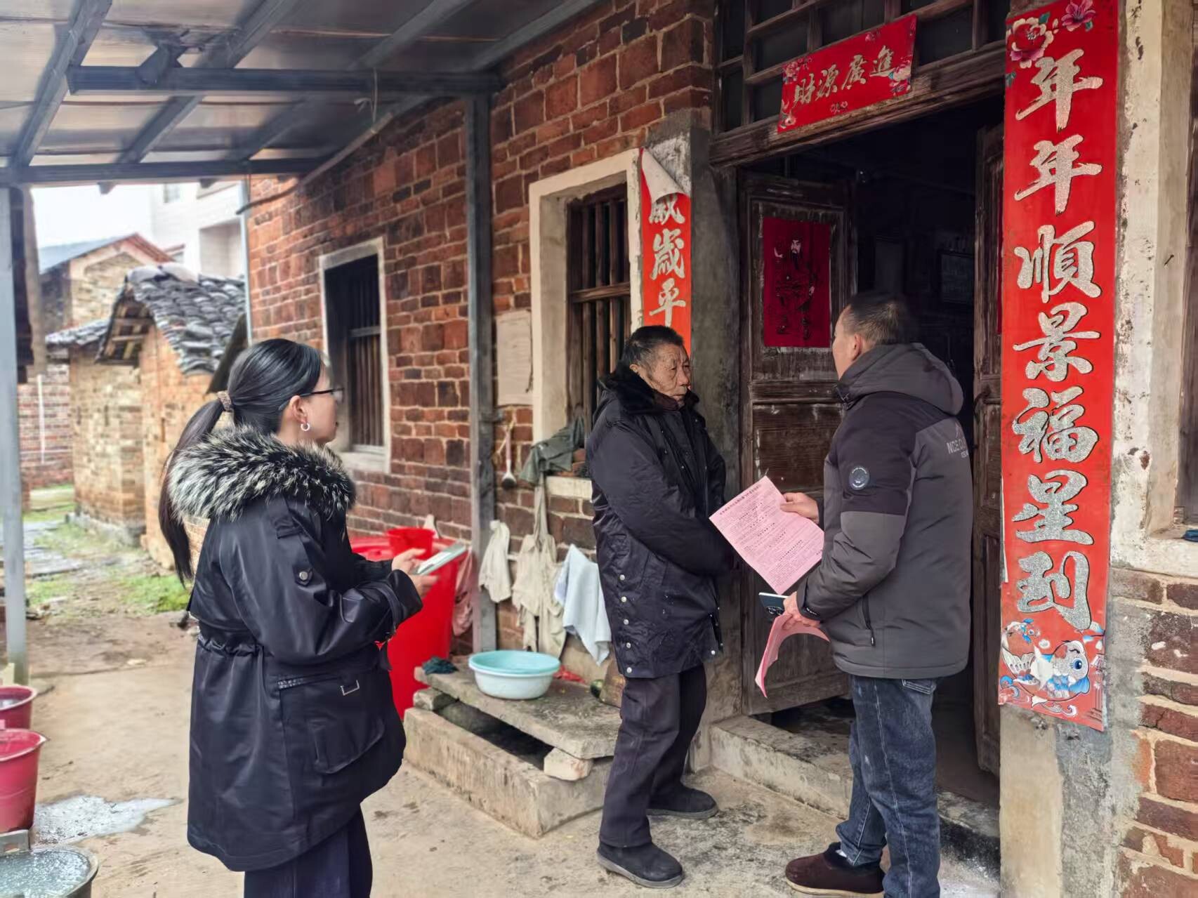 宁远县保安镇：抓实三项重点 守护平安新春