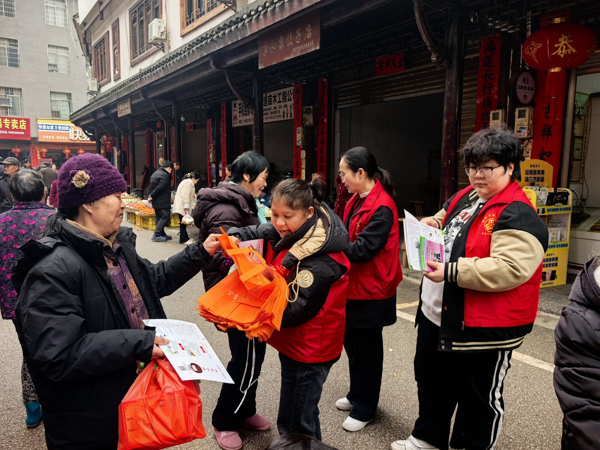 宁远：普法宣传进乡村 法治护航“她力量”