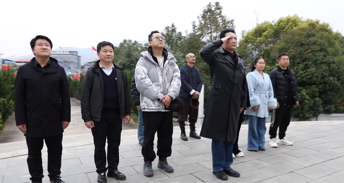 尹大为一行赴水市镇调研采风