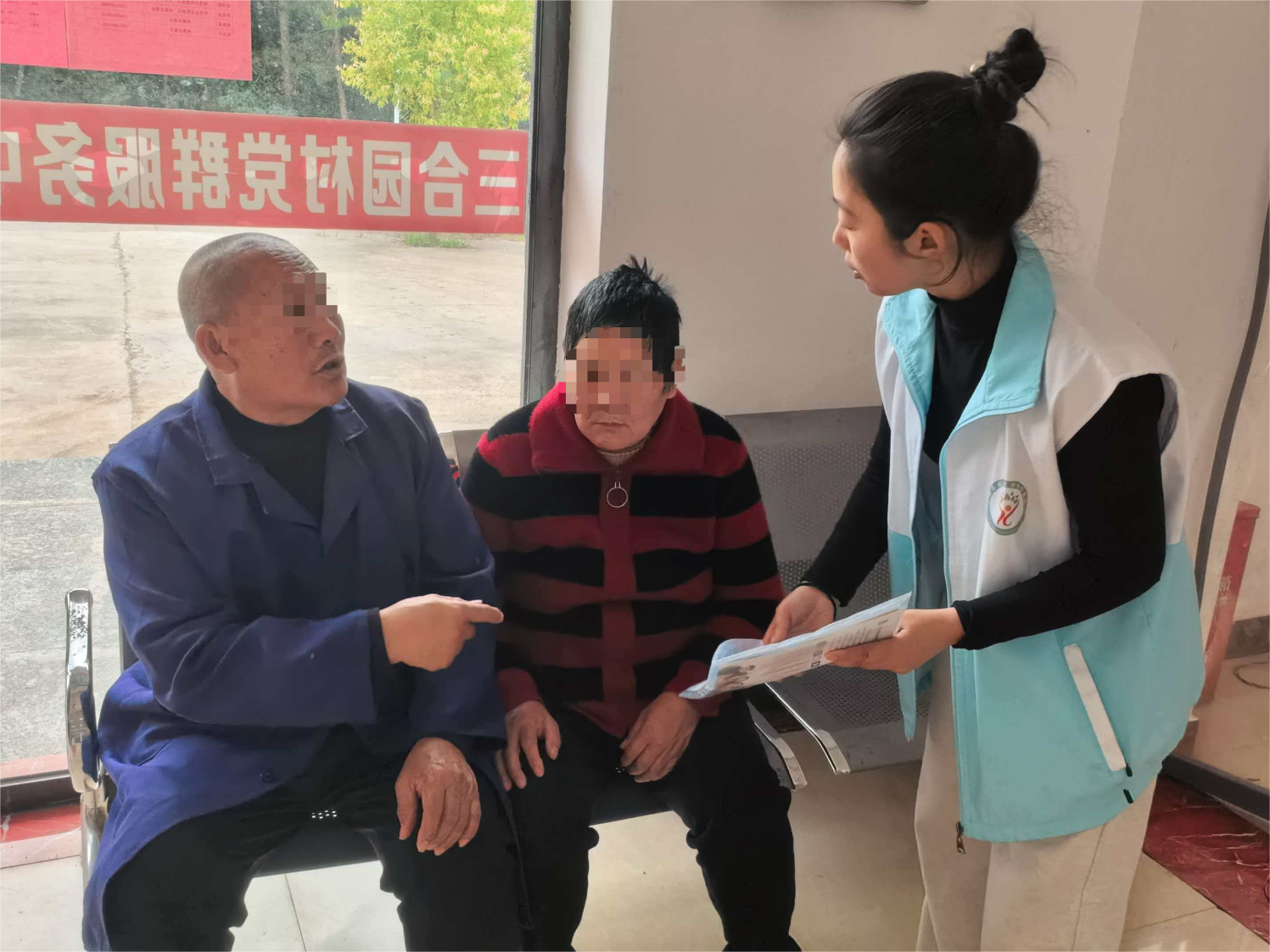 宁远：入户走访守底线 精康服务暖民心