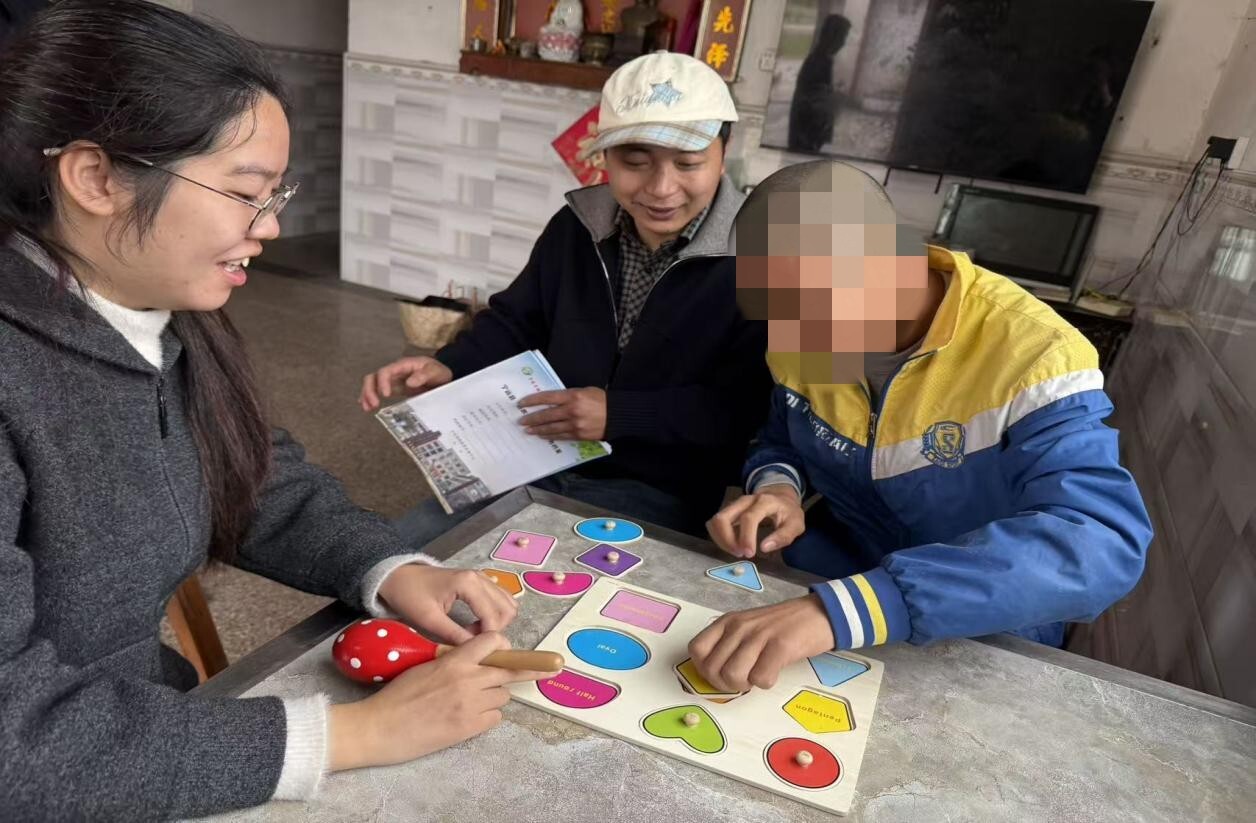 宁远特校：开展送教上门活动