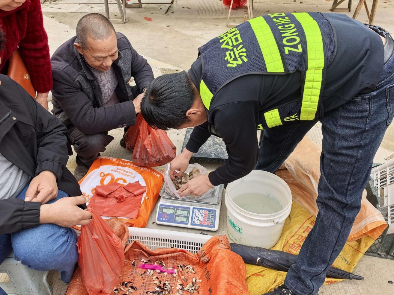 宁远县九疑瑶族乡：远离毒蘑菇 不做“菇勇者”