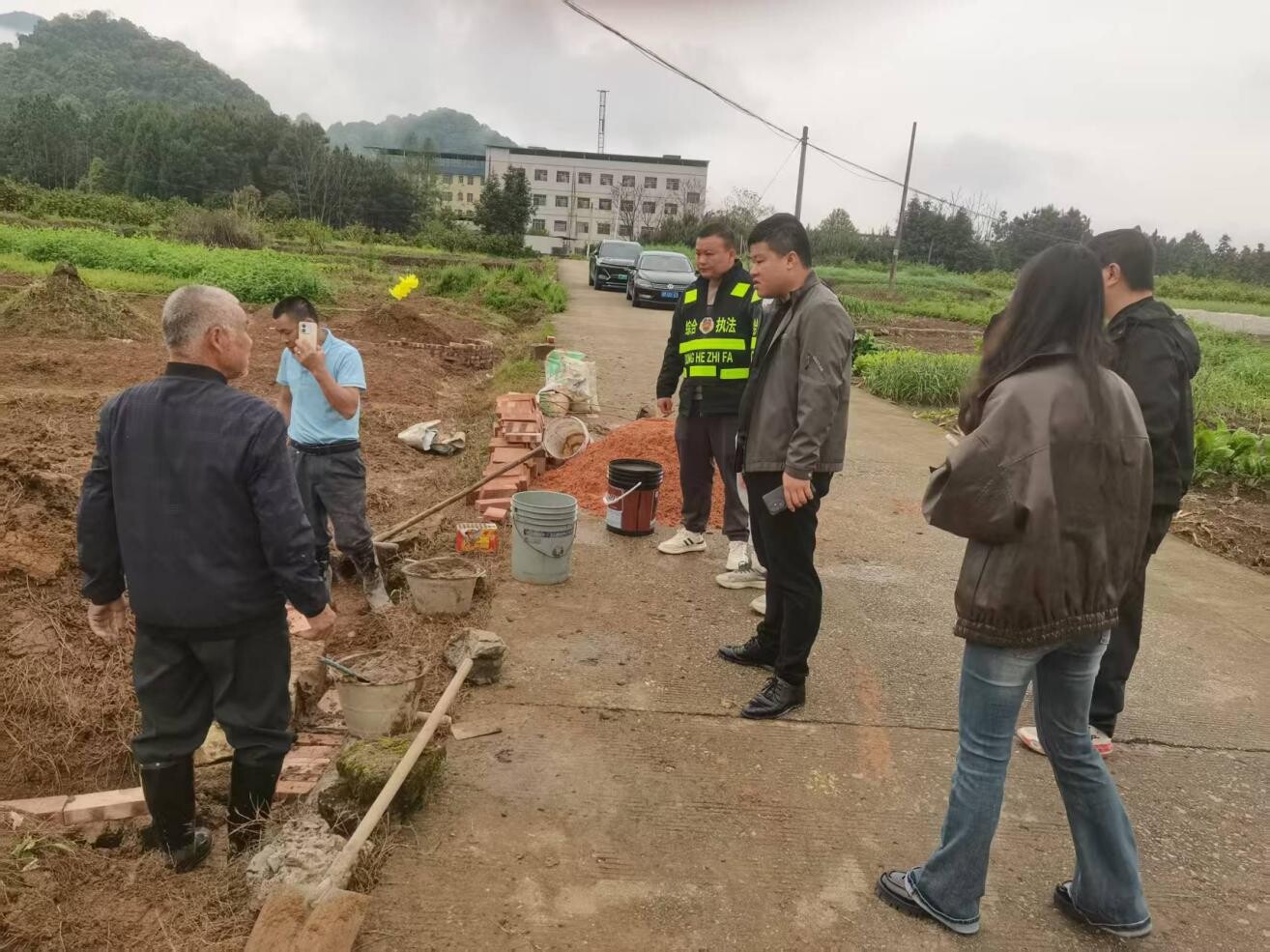 宁远县九疑瑶族乡：共推硬化大墓专项整治行动