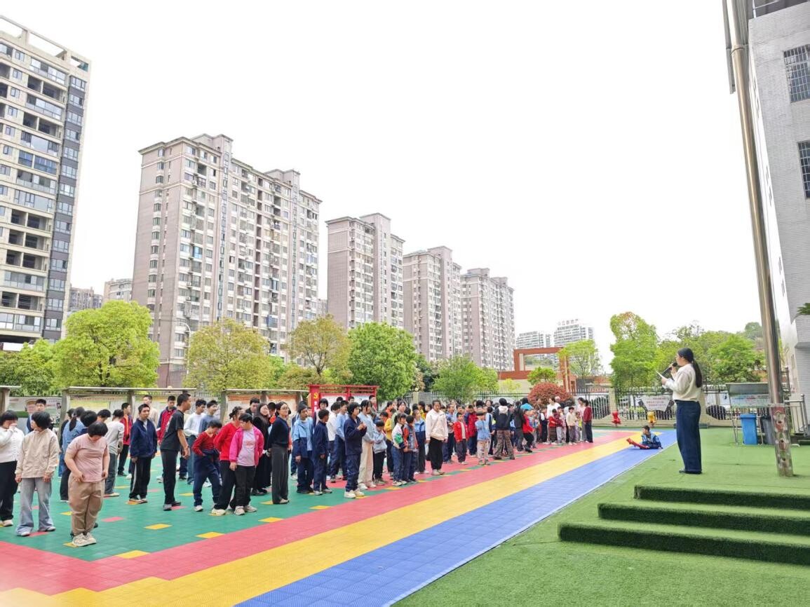 宁远县特殊教育学校：以“练”促防 临“震”不乱
