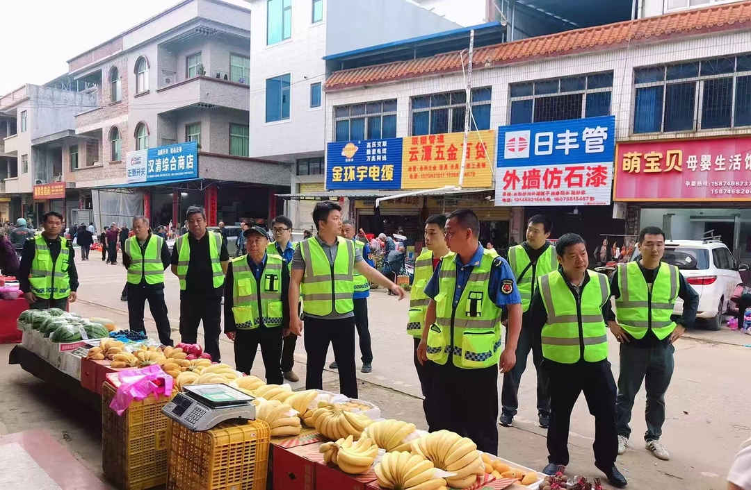 宁远县冷水镇：开展集市市场秩序整治行动