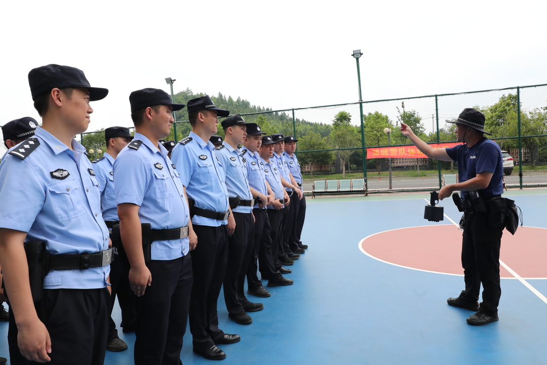 宁远公安实战练兵全覆盖