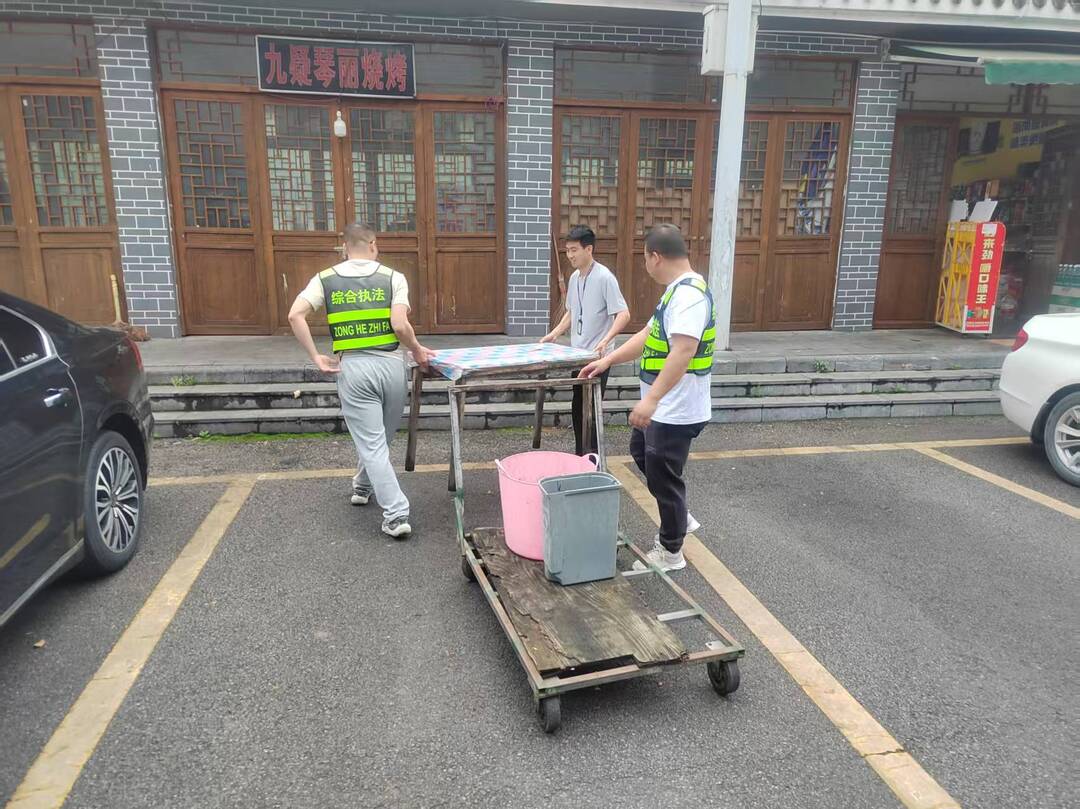 宁远县九疑瑶族乡：整治集市乱象 守护乡村“烟火气”