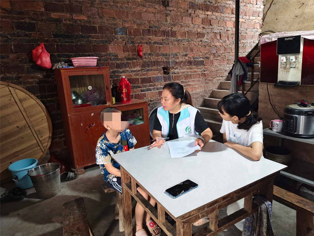 宁远县禾亭镇：开展困境儿童入户走访
