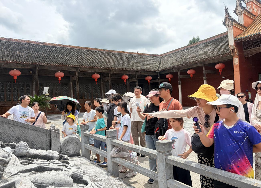 宁远：亲子研学解锁古建古韵