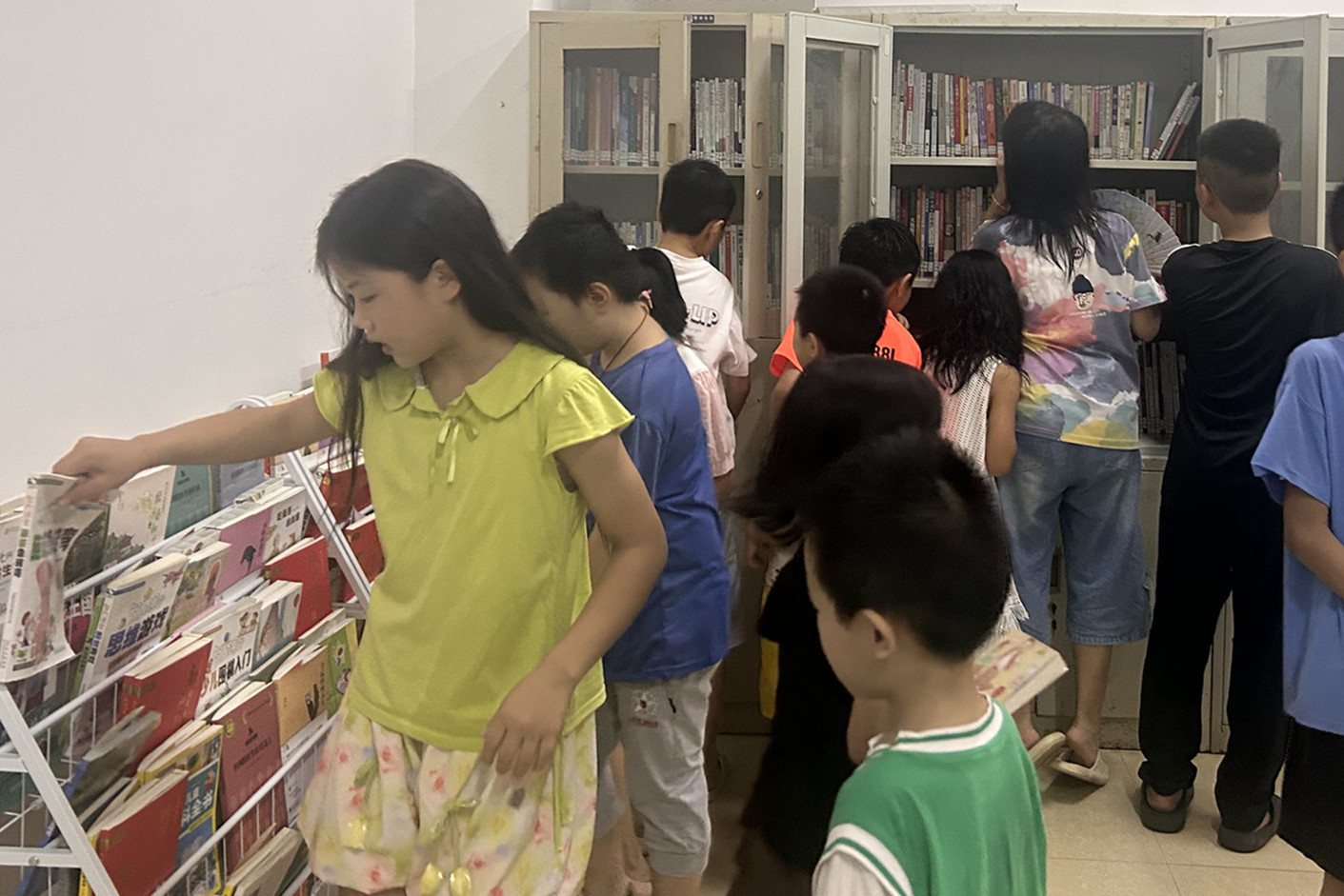 宁远县冷水镇：党群阵地提质升级 点亮孩童书香假期