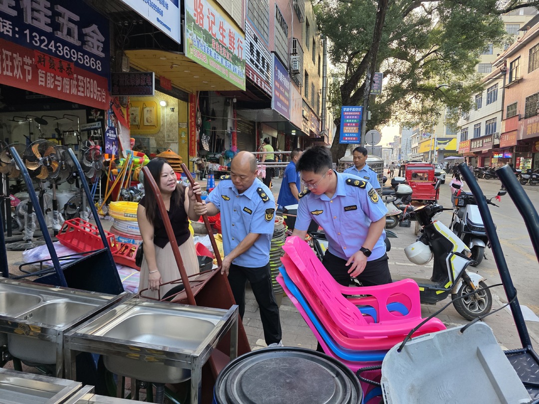 宁远县冷水镇：开展中秋国庆“两节”期间市场专项整治行动