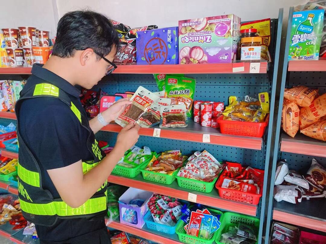 宁远县桐木漯瑶族乡：开展节前文化市场专项检查