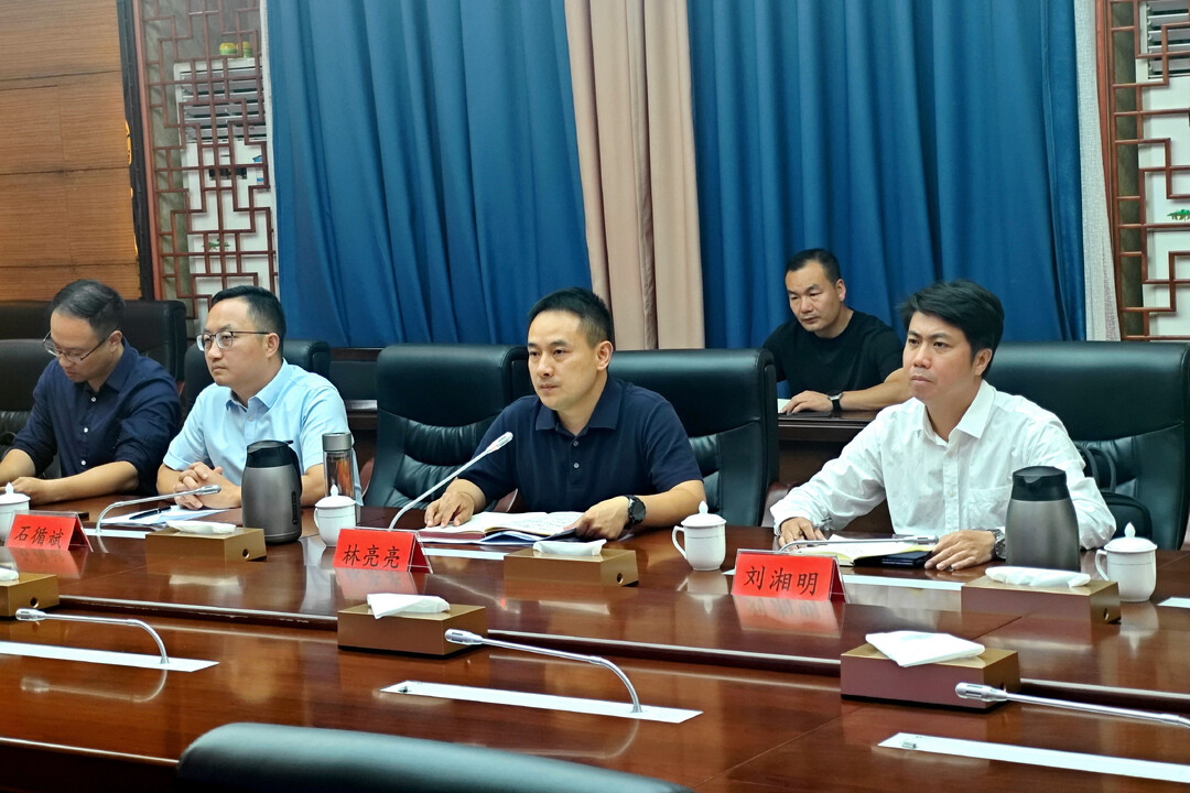 宁远县召开溶洞垃圾污染问题排查整治推进会议
