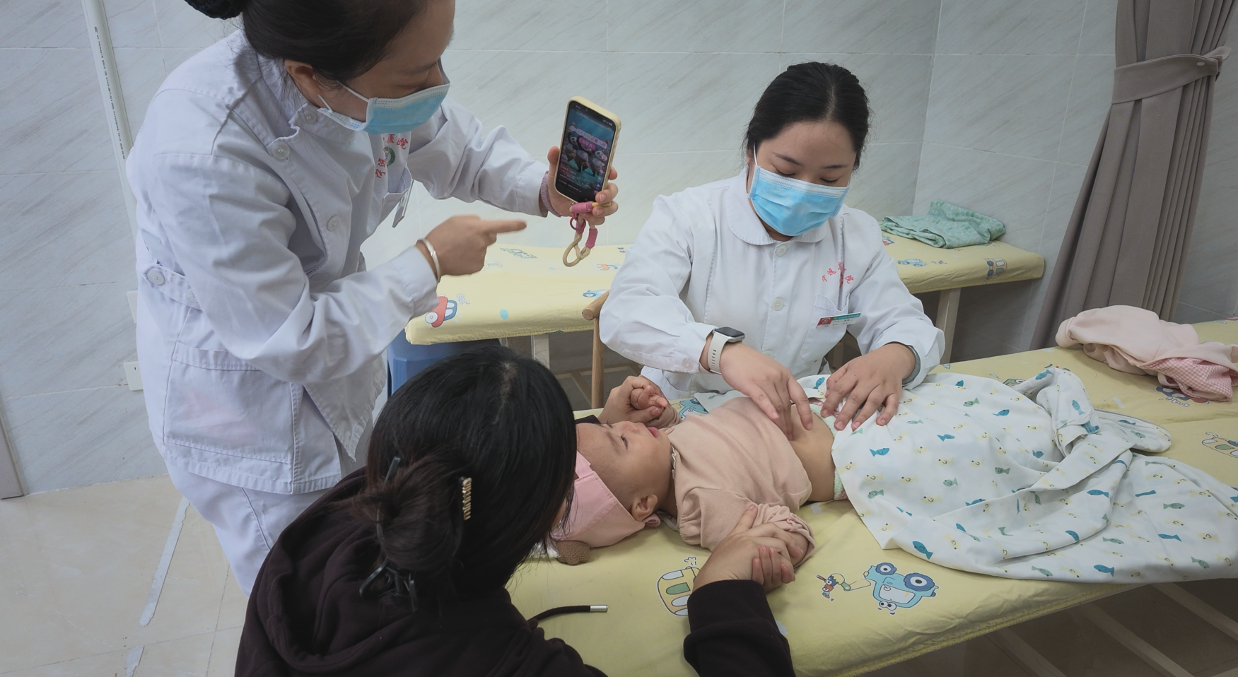 宁远县医共体总医院中医医院院区特色诊疗门诊开启试营业