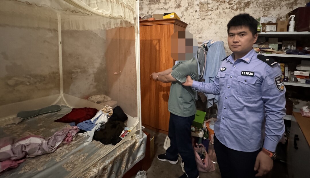 费尽心思玩“变装”   盗窃嫌疑人被宁远警方抓获